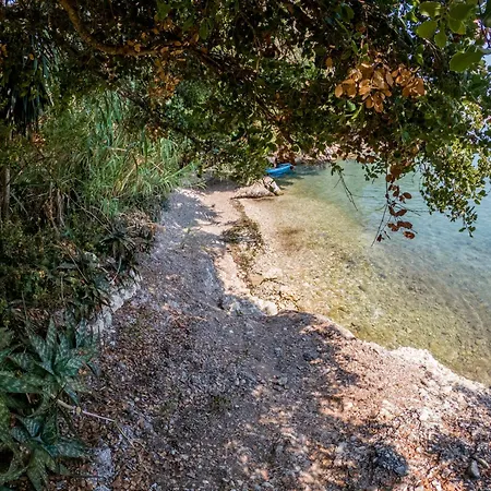 Markatis House With Views To Corfu East Holiday home