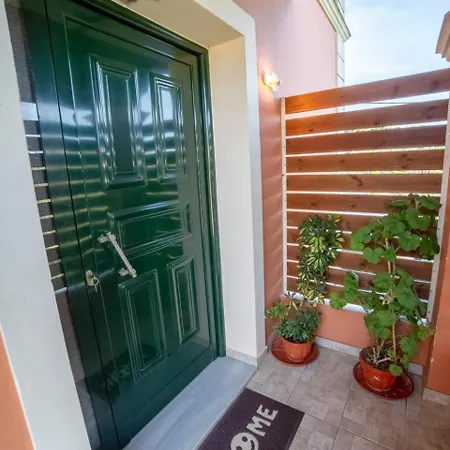 Markatis House With Views To Corfu East Holiday home Kato Spilaion