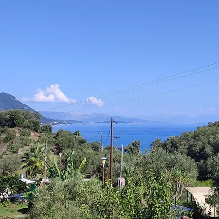 Markatis House With Views To Corfu East Holiday home *