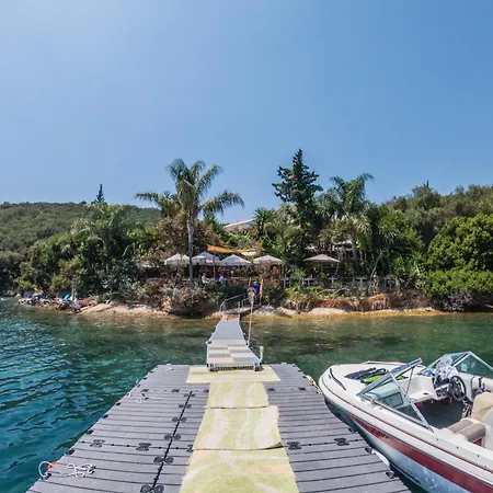 Markatis House With Views To Corfu East Hébergement de vacances